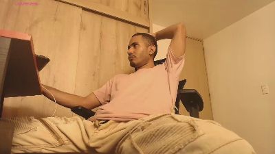 imyourg0d webcam model stream image