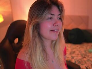 Marie Jonnes webcam model stream image