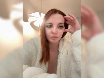 YourDreamWoman webcam bongacams model stream image