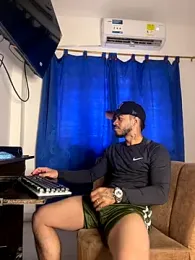 Kylian_Alessandro webcam model stream image