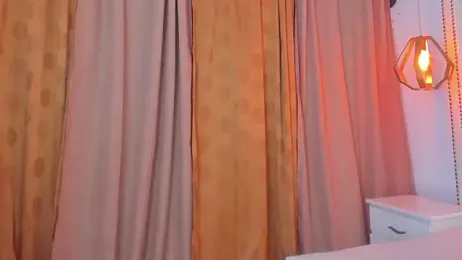 _ISALITTLESTAR_ webcam model stream image