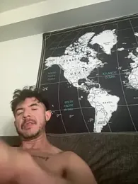 VkT0R webcam model stream image
