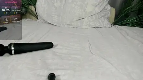 Liyafox webcam model stream image