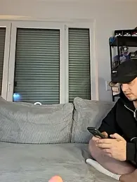 Larifari0406 webcam model stream image