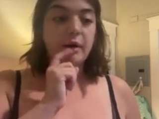 prettypampered webcam model stream image