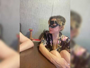 INQUSIT0R webcam bongacams model stream image