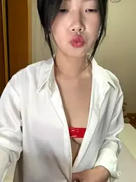 Nami-OP webcam model stream image