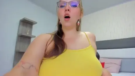 LEYNABRAUN webcam model stream image