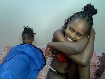 NaughtyTwinsXX webcam model stream image