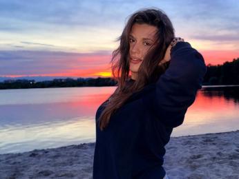 Превью CarlyFelde