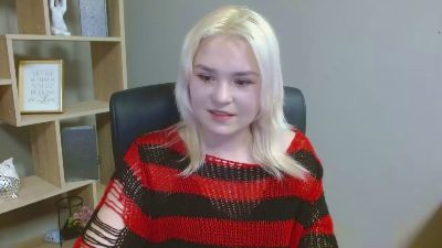 SweetLilyxo webcam model stream image