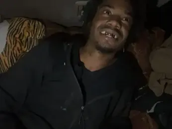 SlimeCrownzOut5 webcam stripchat model stream image