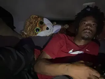 SlimeCrownzOut5 webcam model stream image