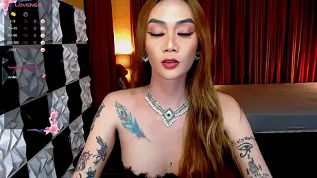 MeatyCockLuna webcam model stream image