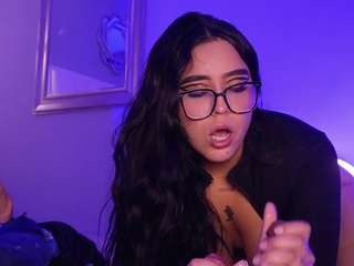 katlynrous webcam model stream image