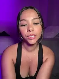 tuckersabrina webcam model stream image