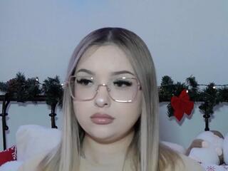 Lindsey Lu webcam model stream image