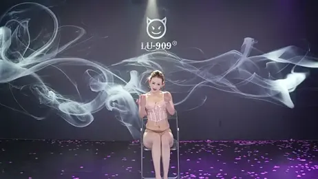 LU-909 webcam model stream image