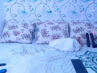 sandrax webcam camsoda model stream image