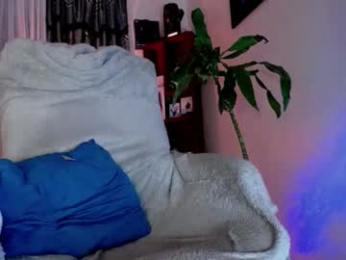 monnojones webcam model stream image