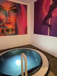 LizzyLush_ webcam model stream image