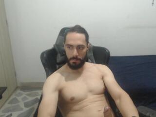 Jusstin I webcam model stream image
