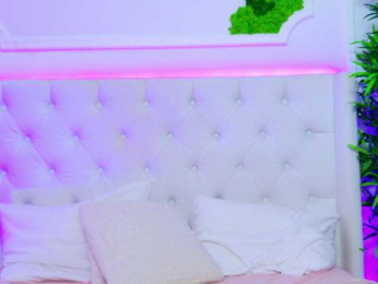 AriannaSins webcam model stream image