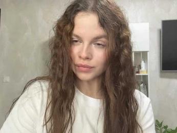 KatriceSarcone webcam model stream image