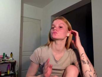 TiffannyBanyas webcam bongacams model stream image