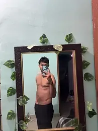 Ujwal-98 webcam model stream image