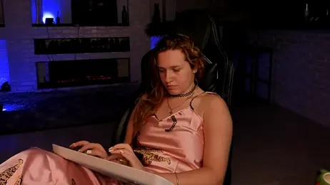 LisaElfy webcam stripchat model stream image