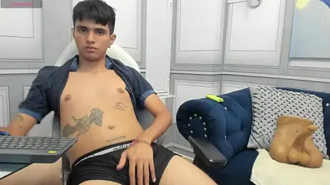 Elioth_18 webcam model stream image
