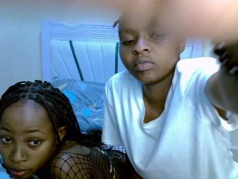 CozyCoupleVibes webcam bongacams model stream image