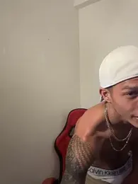 TommyGun_22 webcam model stream image