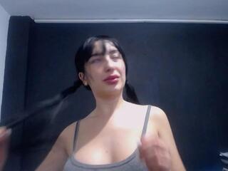 Leea Rose webcam model stream image