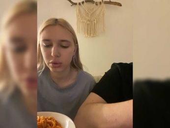 lina_wap webcam bongacams model stream image