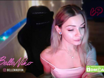 Belleniko webcam model stream image