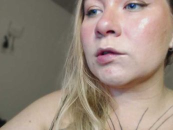 Alisa_U webcam bongacams model stream image