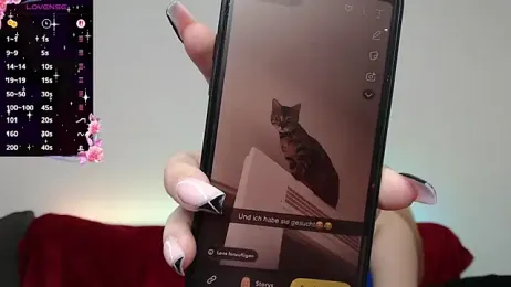 Mia_lou05 webcam stripchat model stream image