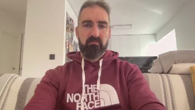 v1c70r1985 webcam model stream image