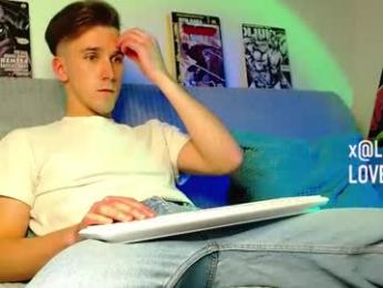 midnighter__ webcam model stream image