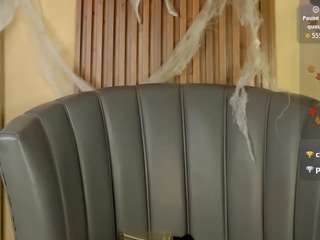 nessa-moon webcam model stream image