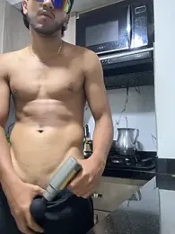 hardbody_19 webcam model stream image