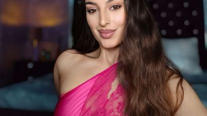 VallerieJones webcam model stream image