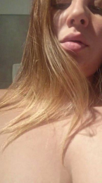 Misseslu03 webcam model stream image