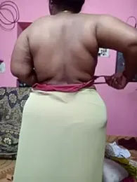 Renuma webcam stripchat model stream image