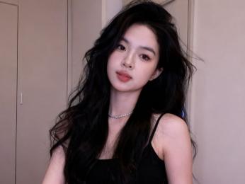 SuYi webcam livejasmin model stream image