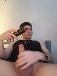 Oliver_LA webcam stripchat model stream image