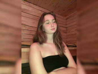 PeachGirl webcam bongacams model stream image