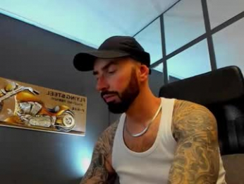 arongrant webcam model stream image